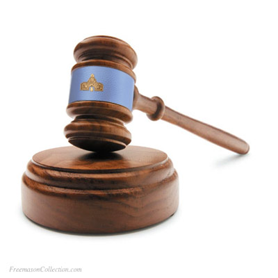 Senior Warden Gavel in Acacia Wood. Handcrafted. Hand-Turned. L:27cm/10.6in. Pale Blue Leather. Genuine Acacia Wood. Freemason