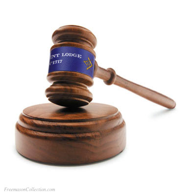 Personalized Lodge Gavel  Handcrafted. Hand-Turned. L:27cm/10.6in. Included: personalization on pale blue leather. Genuine Acacia Wood. Freemason